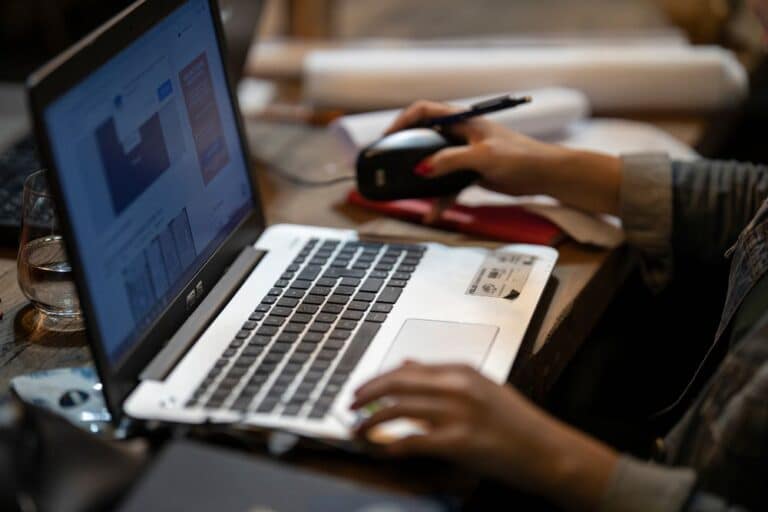 notebooks más resistentes para uso profesional