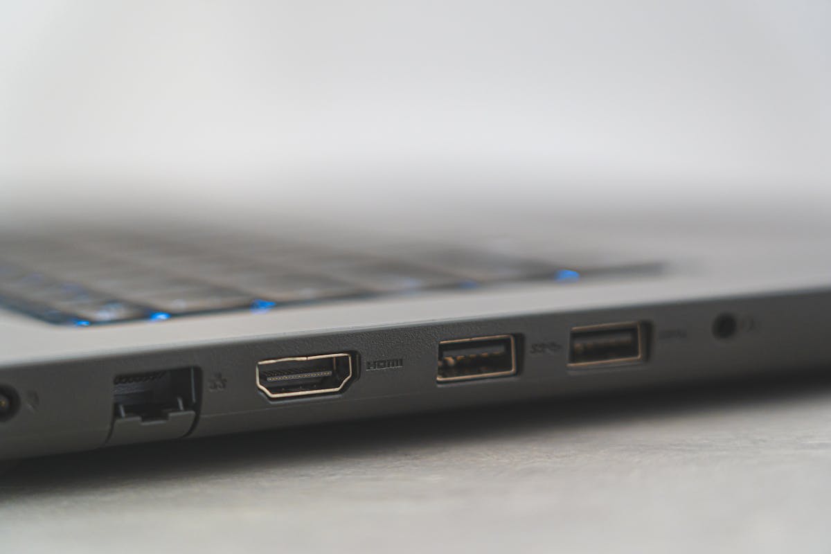 Imagen de Qué mirar en un dock USB-C para no quedarse corto de puertos