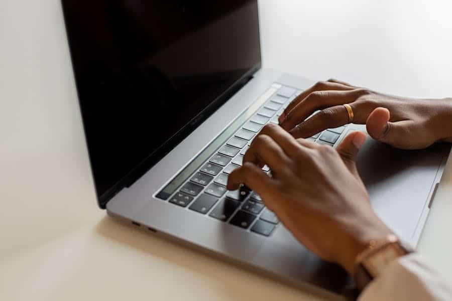 Imagen de Teclados mecánicos, de membrana y low profile: cuál cansa menos al escribir